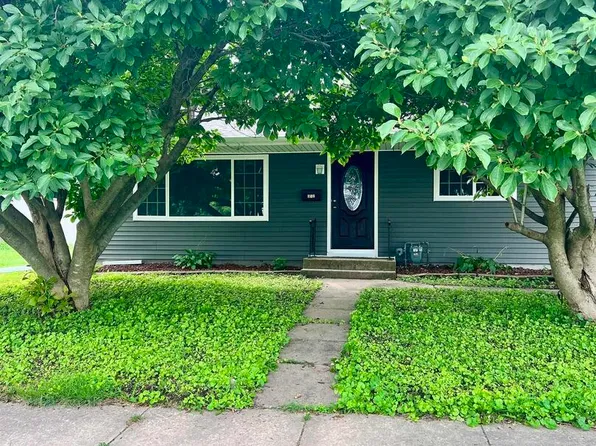 312 E Center St, Cambridge, IL 61238