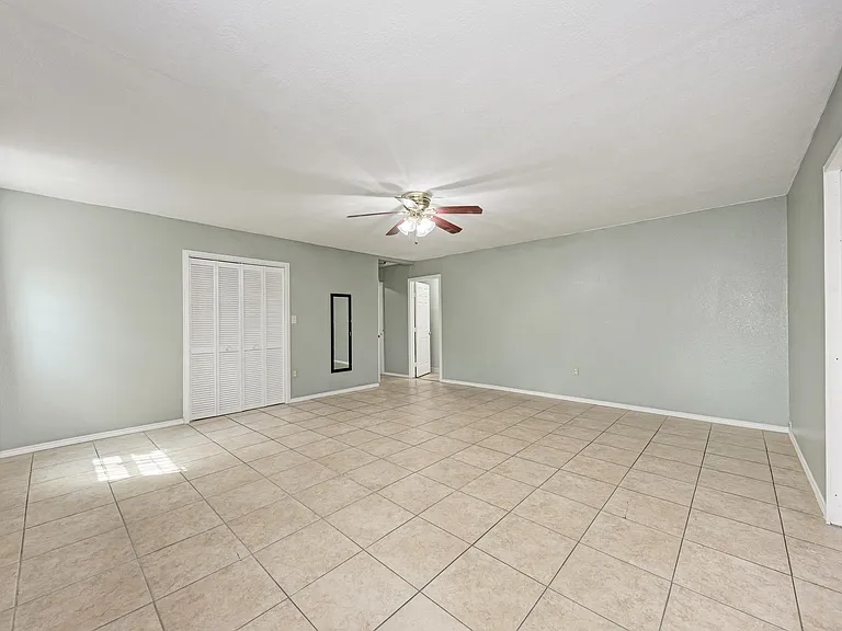 4701 Bandera Rd — Photo 21