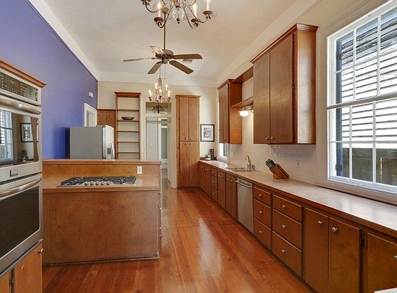 4th image of 1018 Saint Ferdinand St