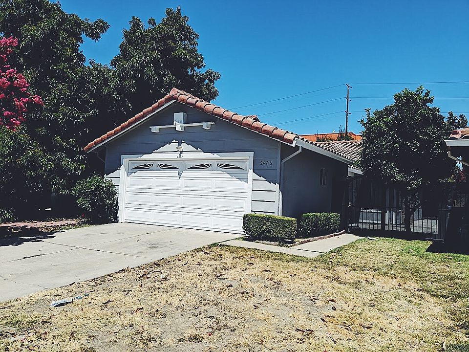 1st image of 2466 Brenning Dr