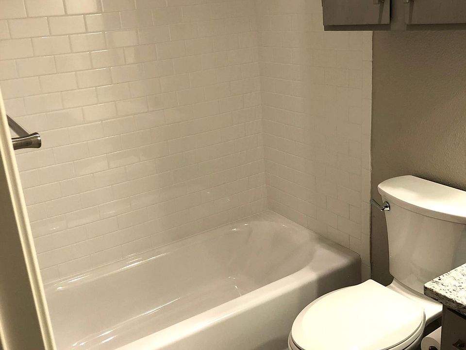 1st image of 2503 W Slaughter Ln #D