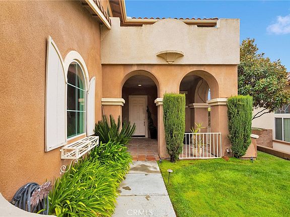 3rd image of 34113 Castle Pines Dr