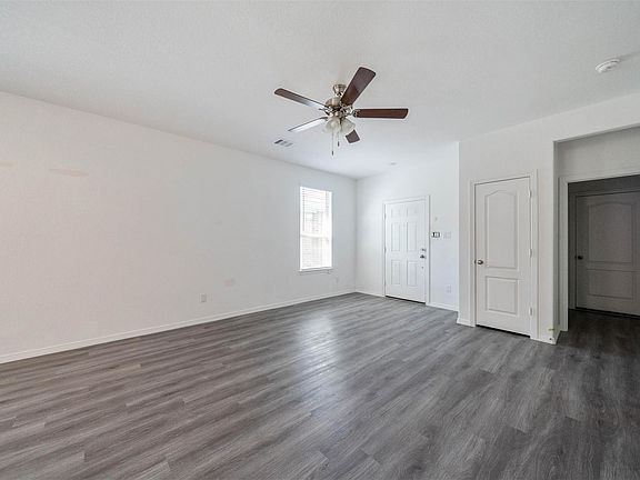 5th image of 16743 Rover Ln