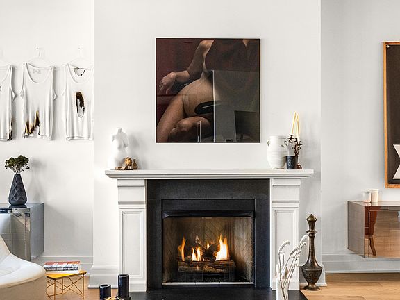3rd image of 87 Leonard St #Phb