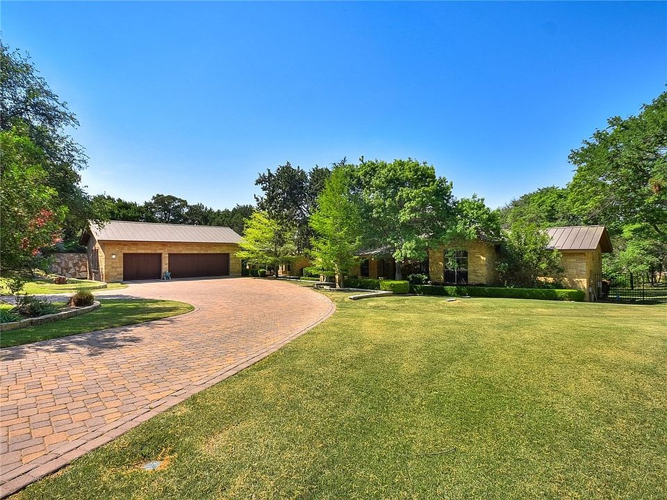 1st image of 110 Lakeway Hills Cv