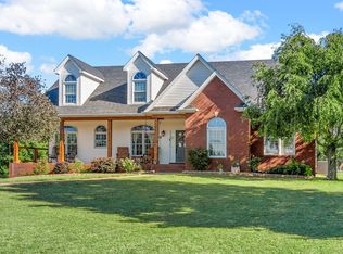 2175 Jim Taylor Rd, Woodlawn, TN 37191