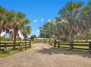 32708 Gere Ln, Sorrento, FL 32776