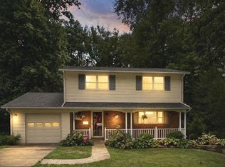 8467 Thames St, Springfield, VA 22151