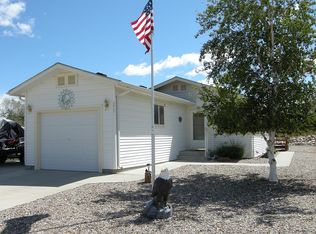 277 N 2nd Ave, Mills, WY 82604