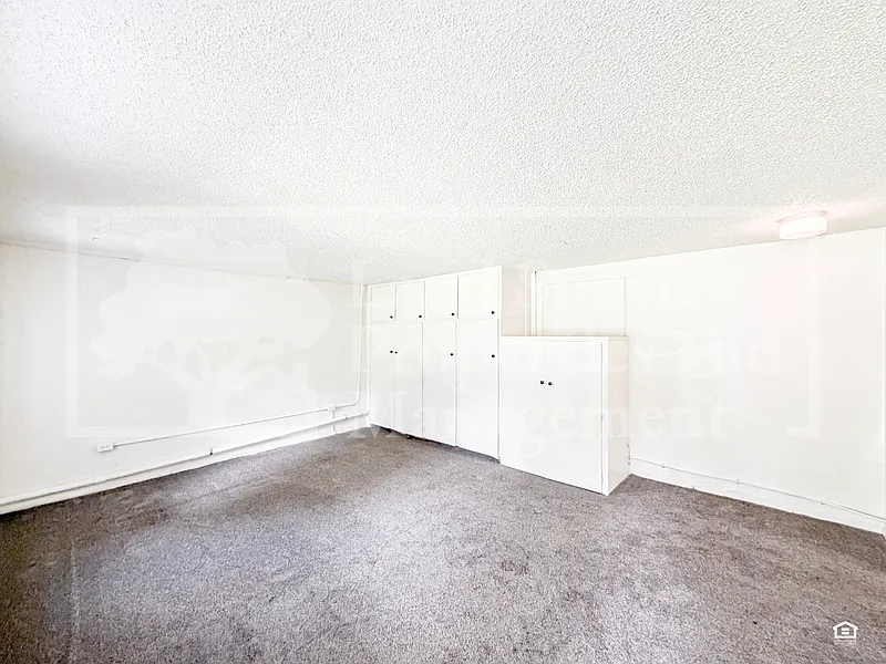 1 bed, 1.0 bath, 400 sqft, $900 — Photo 4