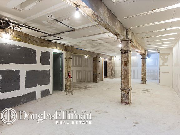 2nd image of 11 Vestry St Penthouse 1