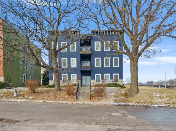 1717 Olive Ave #B1, Des Moines, IA 50309