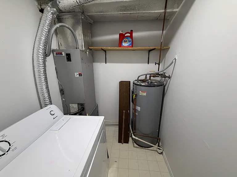 4 Hartwell Ct #6 — Photo 18