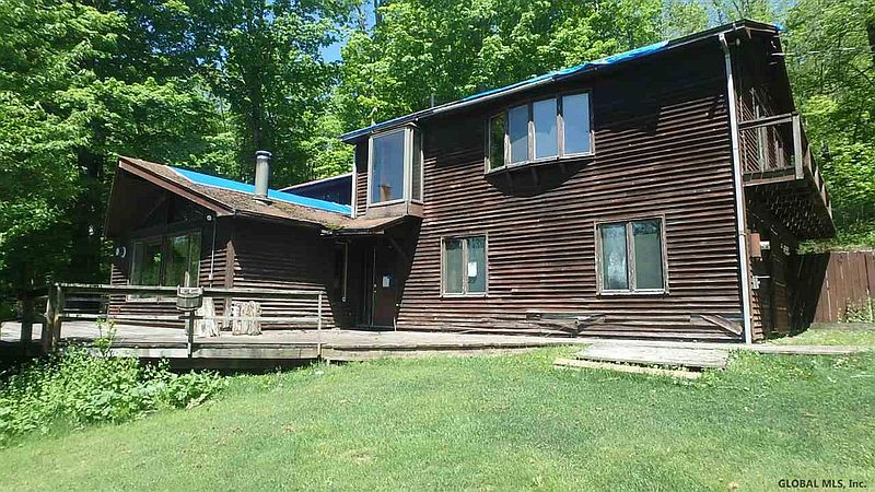 4th image of 107 MATTISON HOLLOW Road