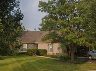 631 S Curran Rd, Round Lake, IL 60073