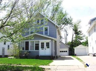 1312 Beardsley St, Akron, OH 44301