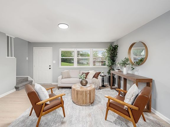 5th image of 6494 Malone Dr