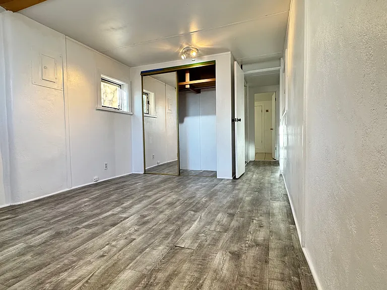 4910C Nicholas Pl — Photo 16