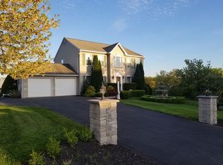 108 Fadler Dr, Gilbertsville, PA 19525
