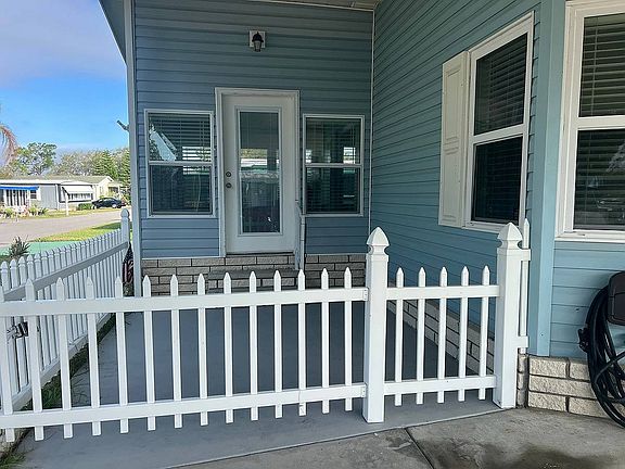 2nd image of 126 W Sterling Way #128