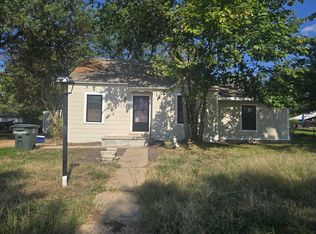 912 S Gordon St, Bryan, TX 77802