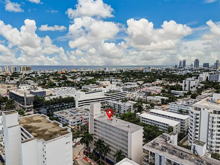 1300 Lincoln Rd #B402 — Photo 31