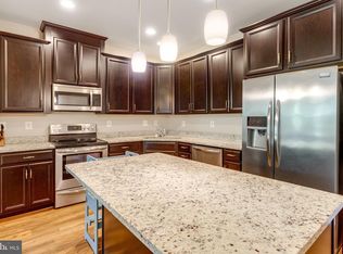 14768 Malloy Ct, Woodbridge, VA 22191