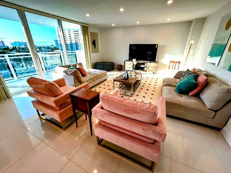 2030 S Ocean Dr #506 — Photo 15