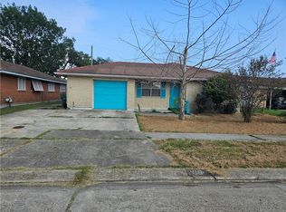 309 Cottonwood Dr, Gretna, LA 70056