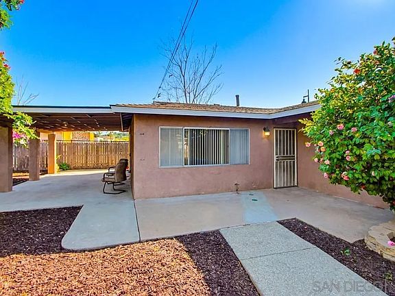 3rd image of 1015 Cedar Brk
