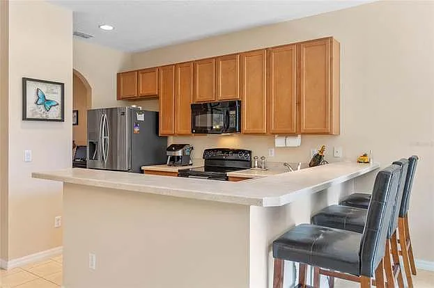 2817 Shady Willow Ln — Photo 8