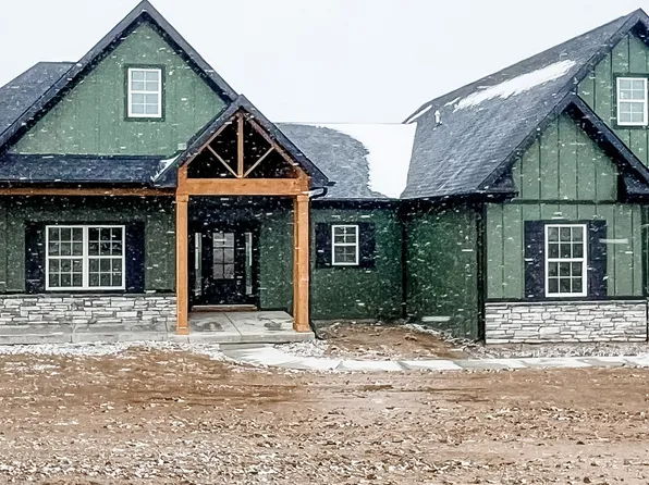 11 Pine Hills Ct, Crawfordsville, IN 47933