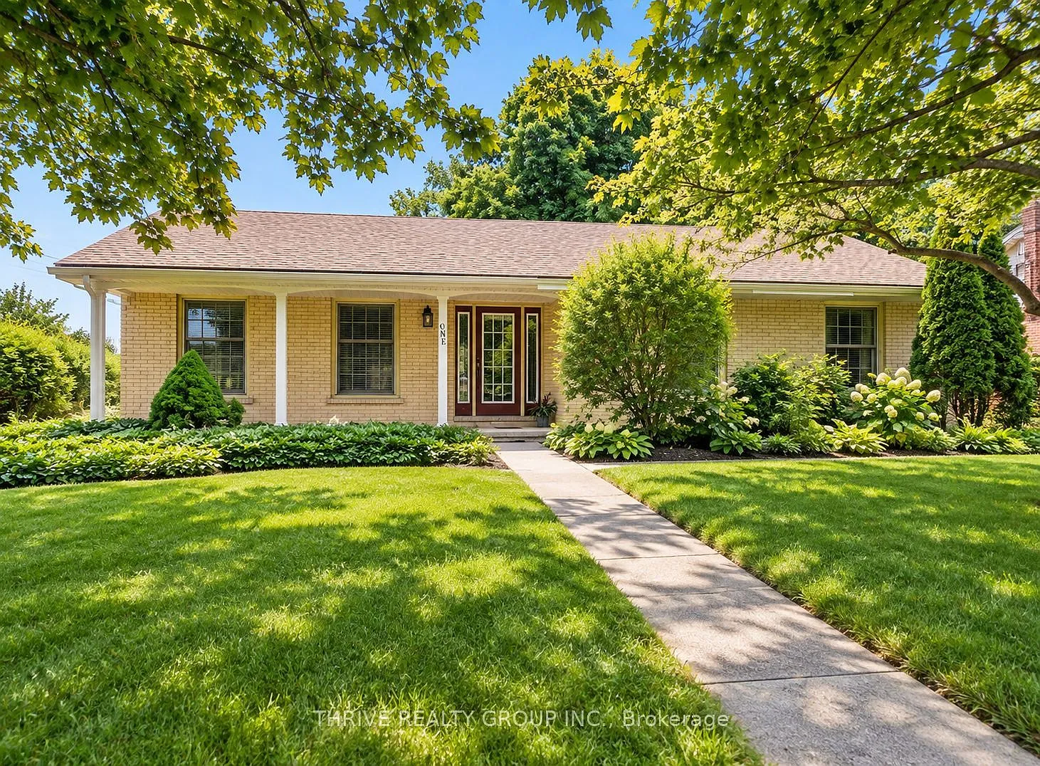 3 bed, $2,350 — Photo 1