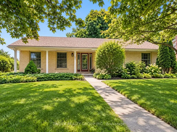 1 Sutton Pl, London, ON N6H 3V2