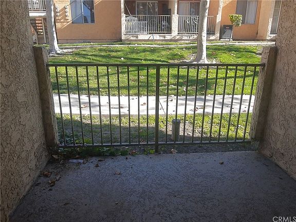 3rd image of 1025 N Tippecanoe Ave Unit 118