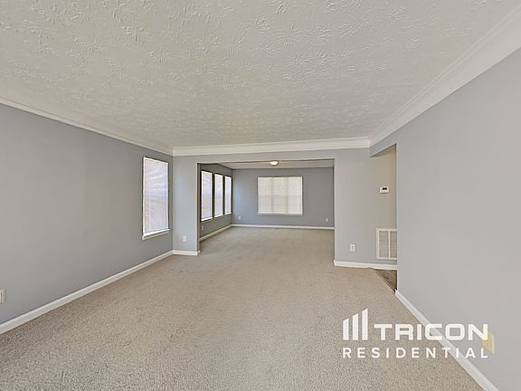 4th image of 915 Shadow Lakes Dr