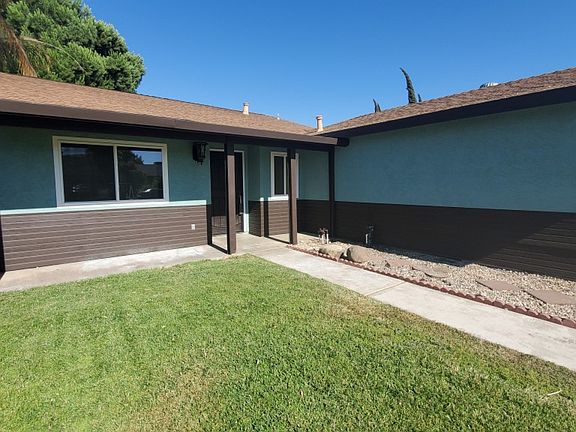 2nd image of 2038 Redwood Ave