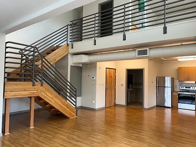 803 2nd St #301 — Photo 9