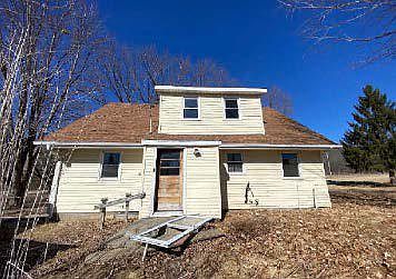 2nd image of 14416 Three Mile Rd