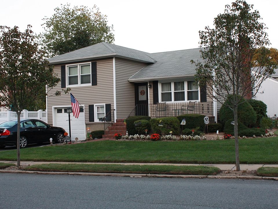 1st image of 1279 Lakeshore Dr