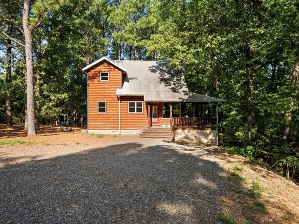 560 Southern Hills Cir, Broken Bow, OK 74728