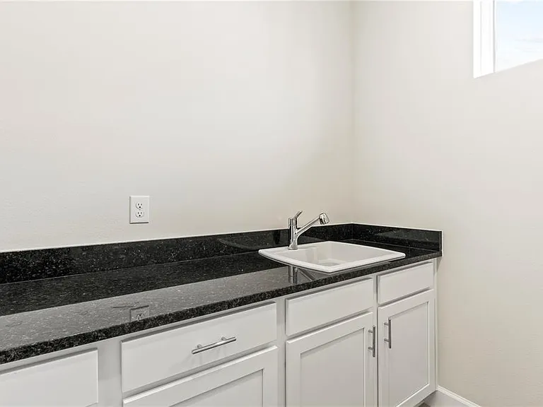 3263 Alba Cir — Photo 34