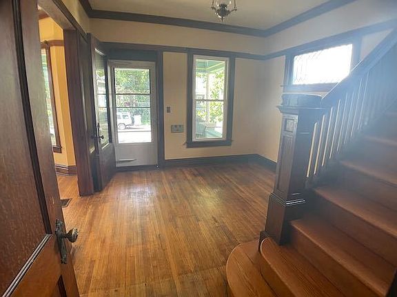4th image of 1104 N Glenwood Ave