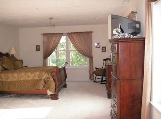 4 Ethel Ave, Haverhill, MA 01832