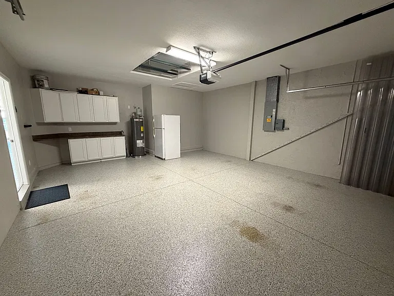 7080 Timberland Cir — Photo 39