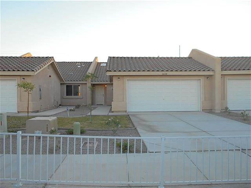 1st image of 3154 S Robert Way