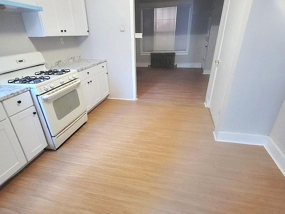 5th image of 3886 M St Floor 1