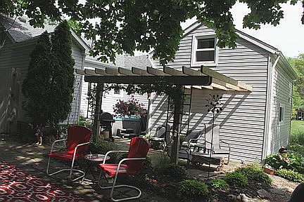 4th image of 25327 E Huron River Dr