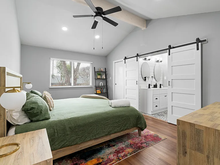 5005 Parell Path — Photo 14