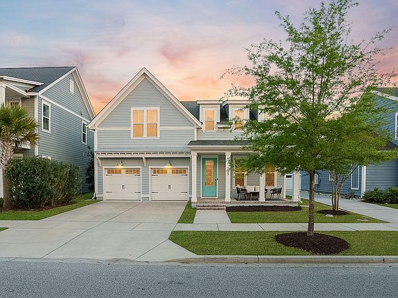 3rd image of 305 Great Lawn Dr